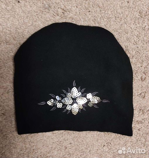 Шапки женские. р. 56-58