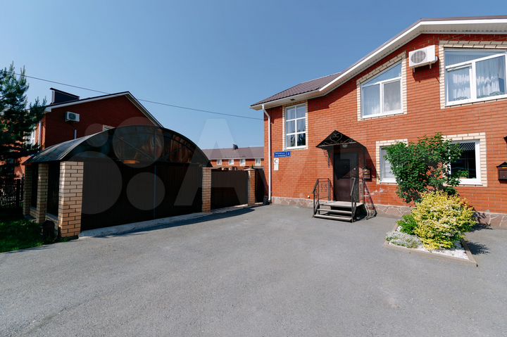 Таунхаус 130 м² на участке 3 сот.