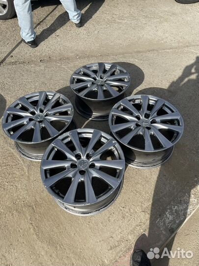 Литье lexus R18 5х114