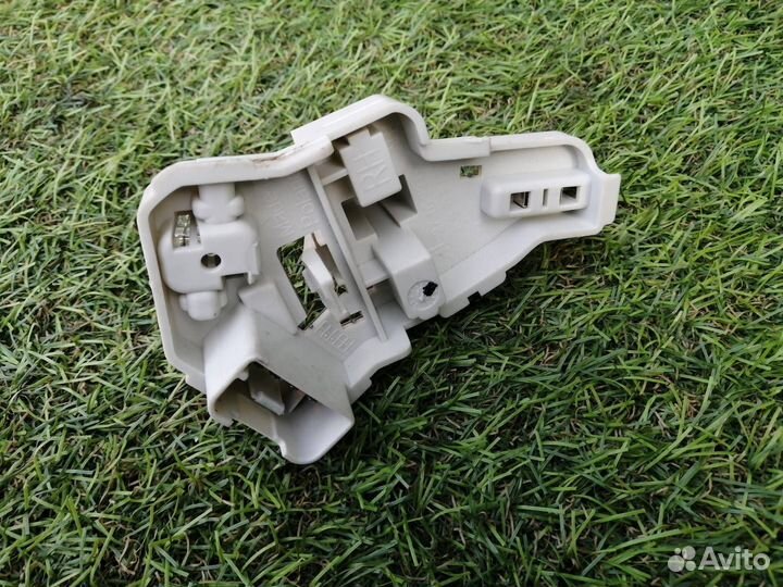 Плата стоп-сигнала правая Volkswagen Passat Cc 2.0