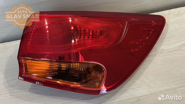 Фонарь в крыло правый Kia Ceed