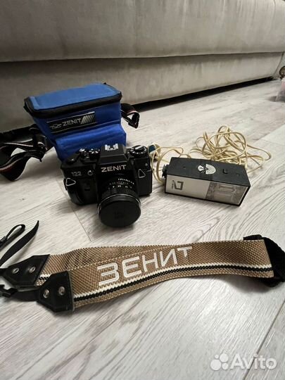 Пленочный фотоаппарат Зенит 122