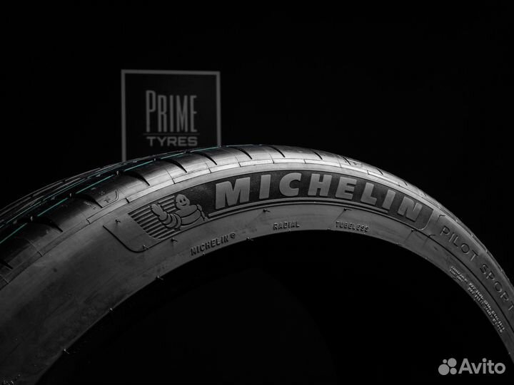 Michelin Pilot Sport 4 S 285/40 R22 и 325/35 R22