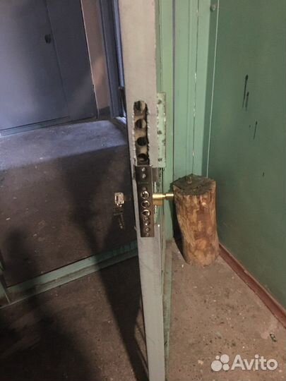 Вскрытие, замена, врезка замков, тамбурные двери