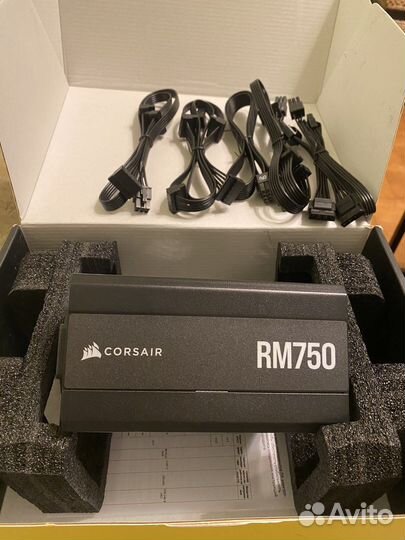 Блок питания corsair RM 750