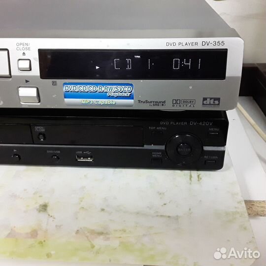 Два Dvd плеера pioneer с пультами и колонками