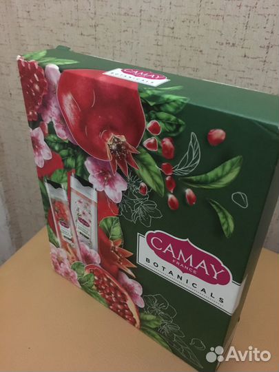 Подарочный набор Camay Botanicals, Гели для душа