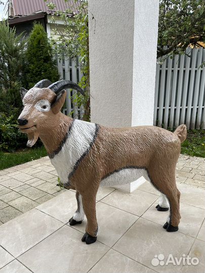 Садовая фигура Козёл