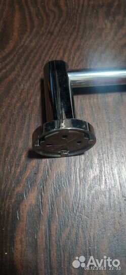 Поручень для ванной