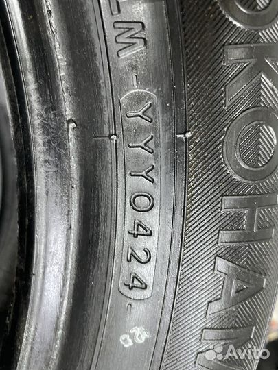 Yokohama BluEarth E70BZ 215/55 R17 94V