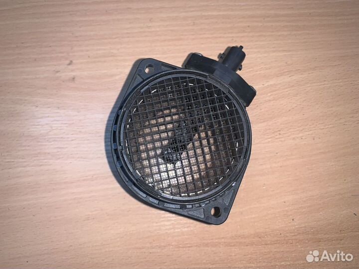 Расходомер воздуха volvo S60 2000-2009)