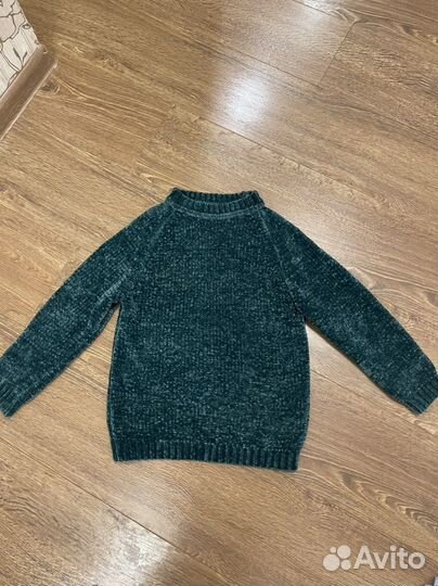 Свитер Zara,Colabear новыe