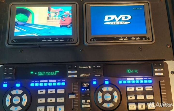 Сдвоенный DVD/CD Numark DVD01 с кейсом SKB