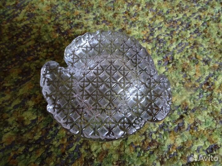 Ваза и пепельница