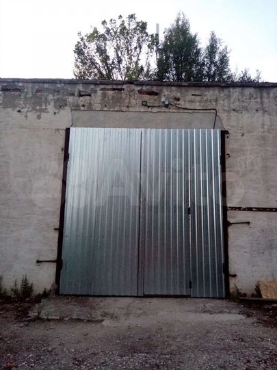 Гараж, > 30 м²