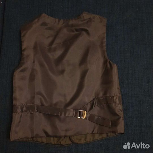 Жилет праздничный школьный