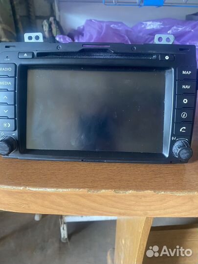 Продам штатную магнитолу kia sportage