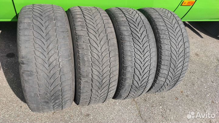 Goodyear Cargo Ultra Grip 2 215/55 R16 35S