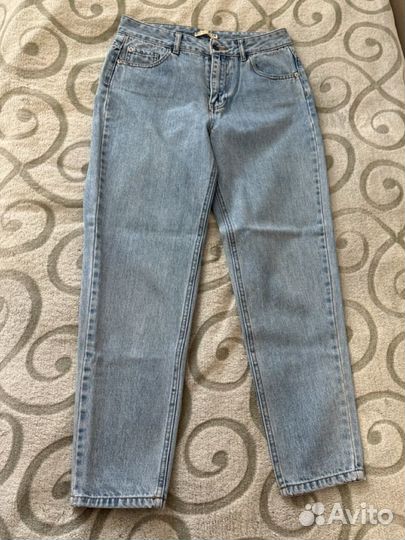 Джинсы