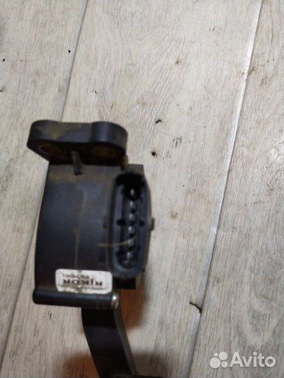 Педаль газа Лада Приора 1.6 21127 2014