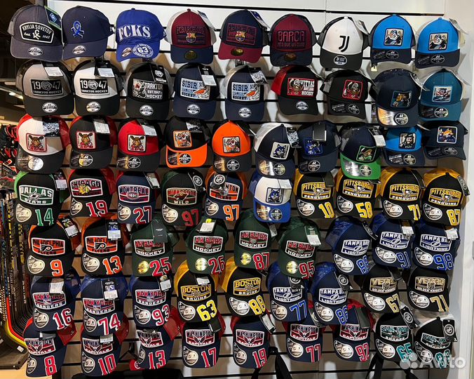 Кепка бейсболка с хоккейным лого кхл,NHL