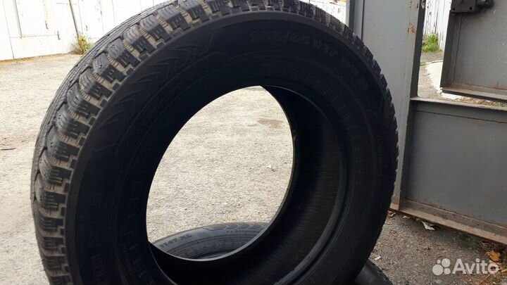 Nokian Tyres Hakkapeliitta 5 SUV 255/65 R17