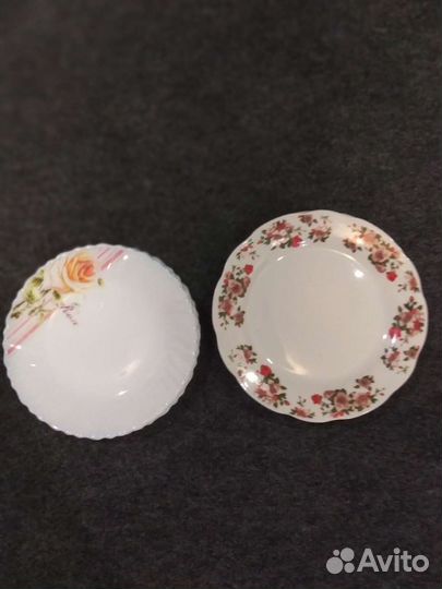 Четыре тарелки