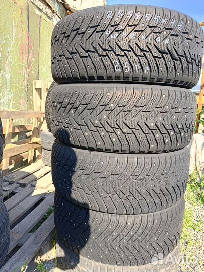 Nokian Tyres Hakkapeliitta 8 SUV 255/55 R18