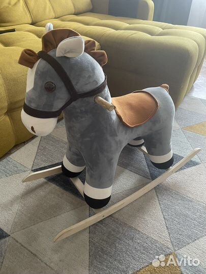 Детская качалка лошадь