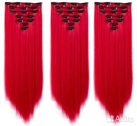 Красные волосы на заколках