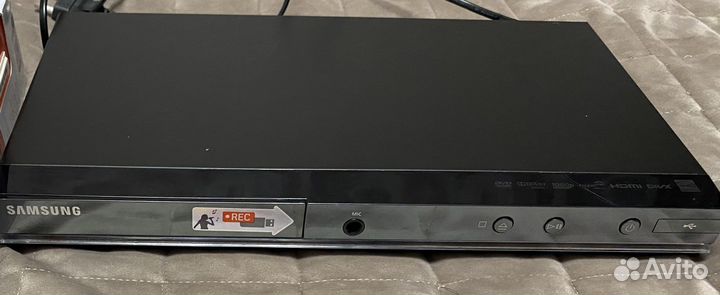 Dvd плеер samsung DVD-D530K