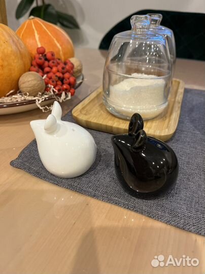 Солонка и перечница