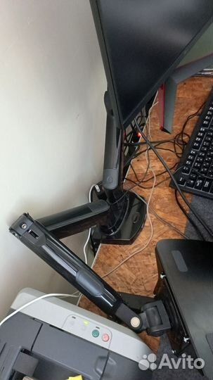 Кронштейн для 2 мониторов + подставка под ноутбук