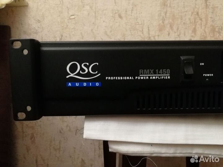 Звуковой усилитель. QSC audio RMX 1450