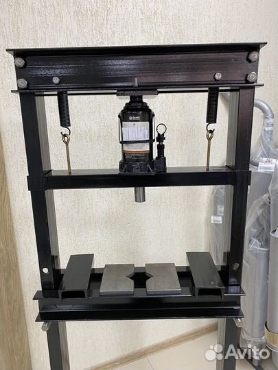 Пресс гидравлический напольный 20 тонн