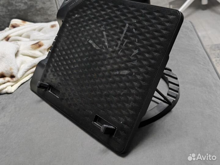 Подставка для охлаждения ноутбука Cool Master