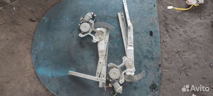 Стеклоподъемник передний электрический Daewo