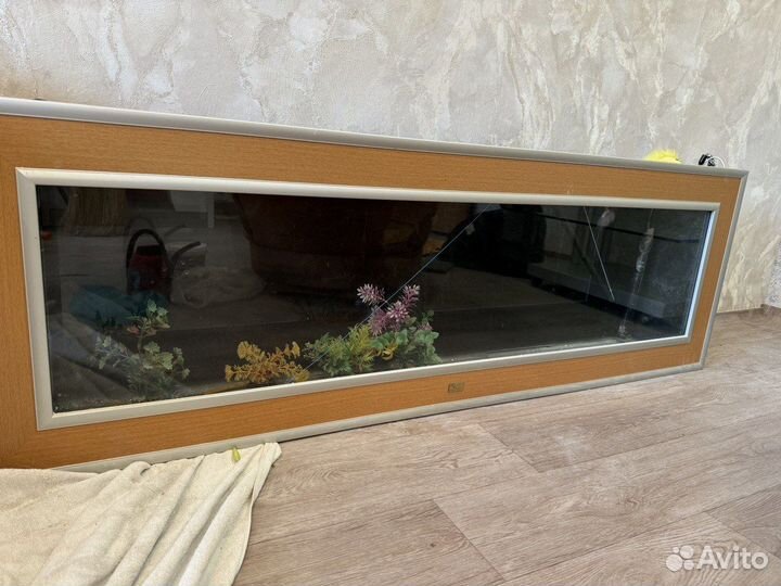 Настенный аквариум