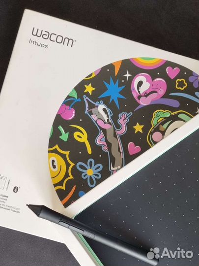 Графический планшет wacom intuos m