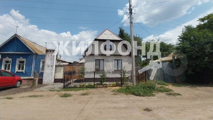 Дом 100 м² на участке 5 сот.