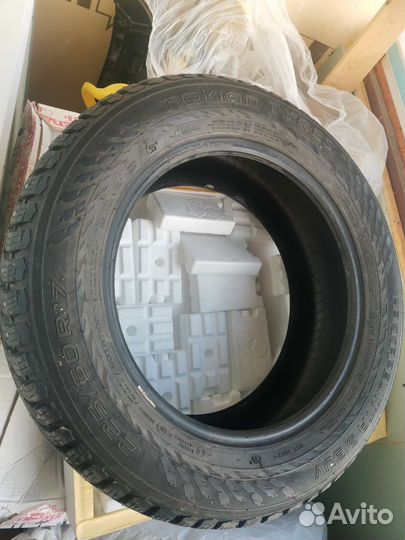 Nokian Tyres Hakkapeliitta 9 SUV 225/60 R17