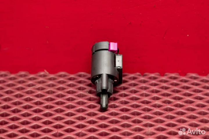 Датчик педали тормоза Audi A6 C7 chva 2013