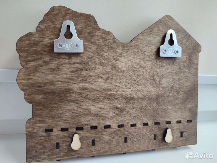Ключница настенная из дерева