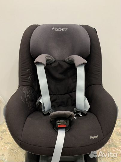 Maxi-Cosi Pearl с базой Familyfix