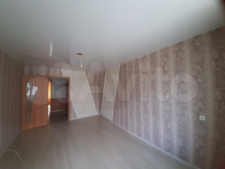 3-к. квартира, 57 м², 1/5 эт.