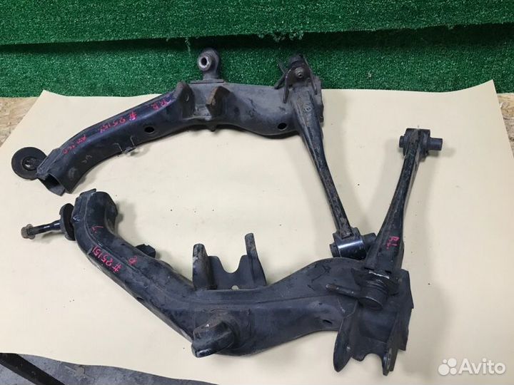 Рычаг нижний задний Toyota Avensis AZT250 1AZ-FSE