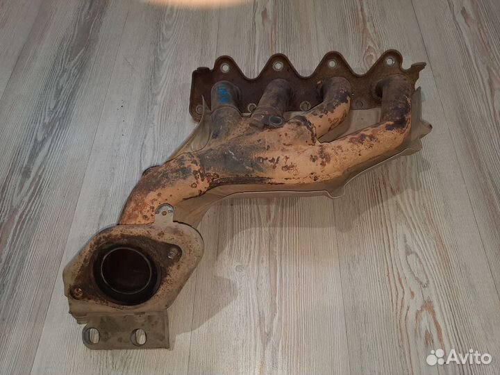 Коллектор выпускной Renault kaptur