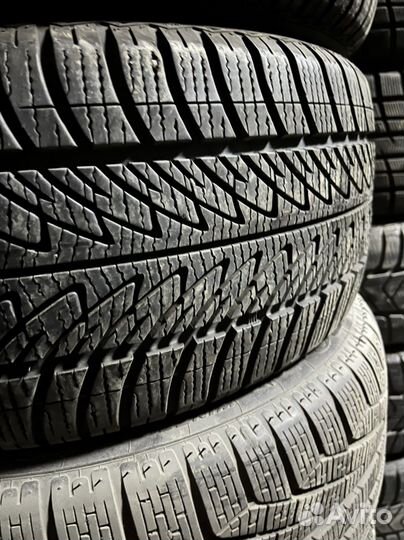 Goodyear UltraGrip 8 225/40 R18