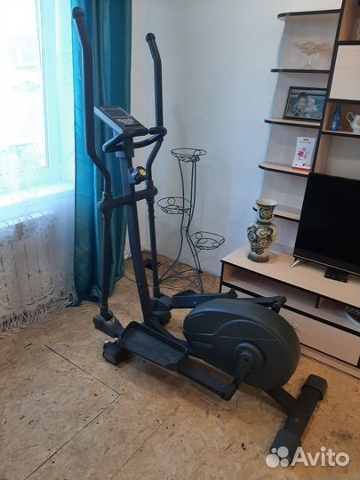 Эллиптический тренажер torneo Festa