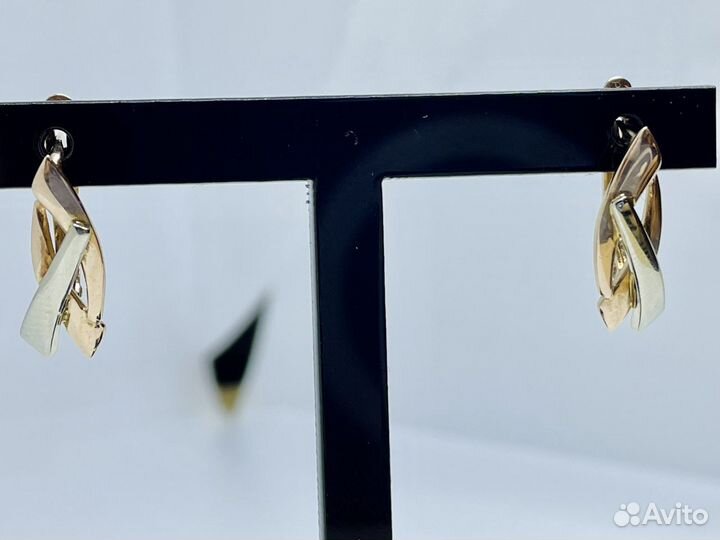 Золотые серьги